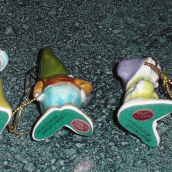 SNOW WHITE AND THE SEVEN DWARFS WALT DISNEY CHRISTMAS ORNAMENTS JAPAN - RARE! - Picture 8 of 9